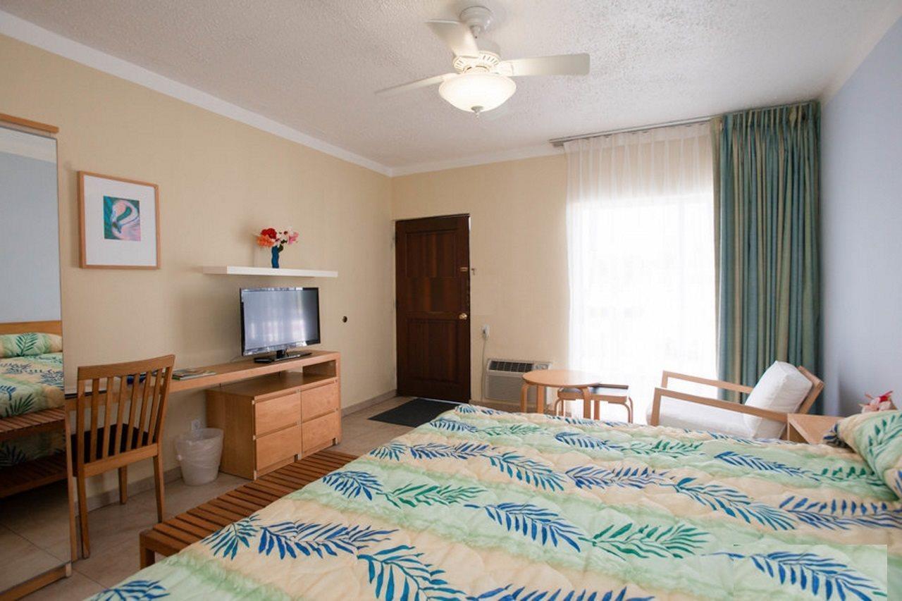 Flamingo Bay Hotel & Marina Freeport Ngoại thất bức ảnh