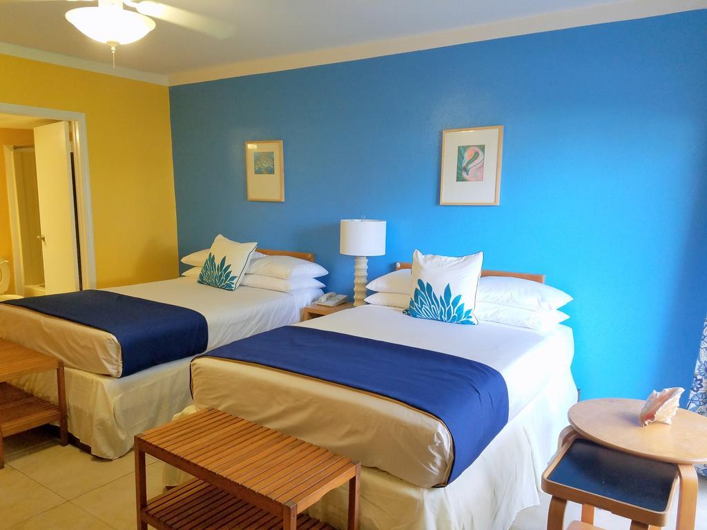 Flamingo Bay Hotel & Marina Freeport Ngoại thất bức ảnh